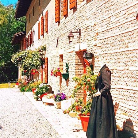 Villa La Regina Del Bosco Rivignano Esterno foto